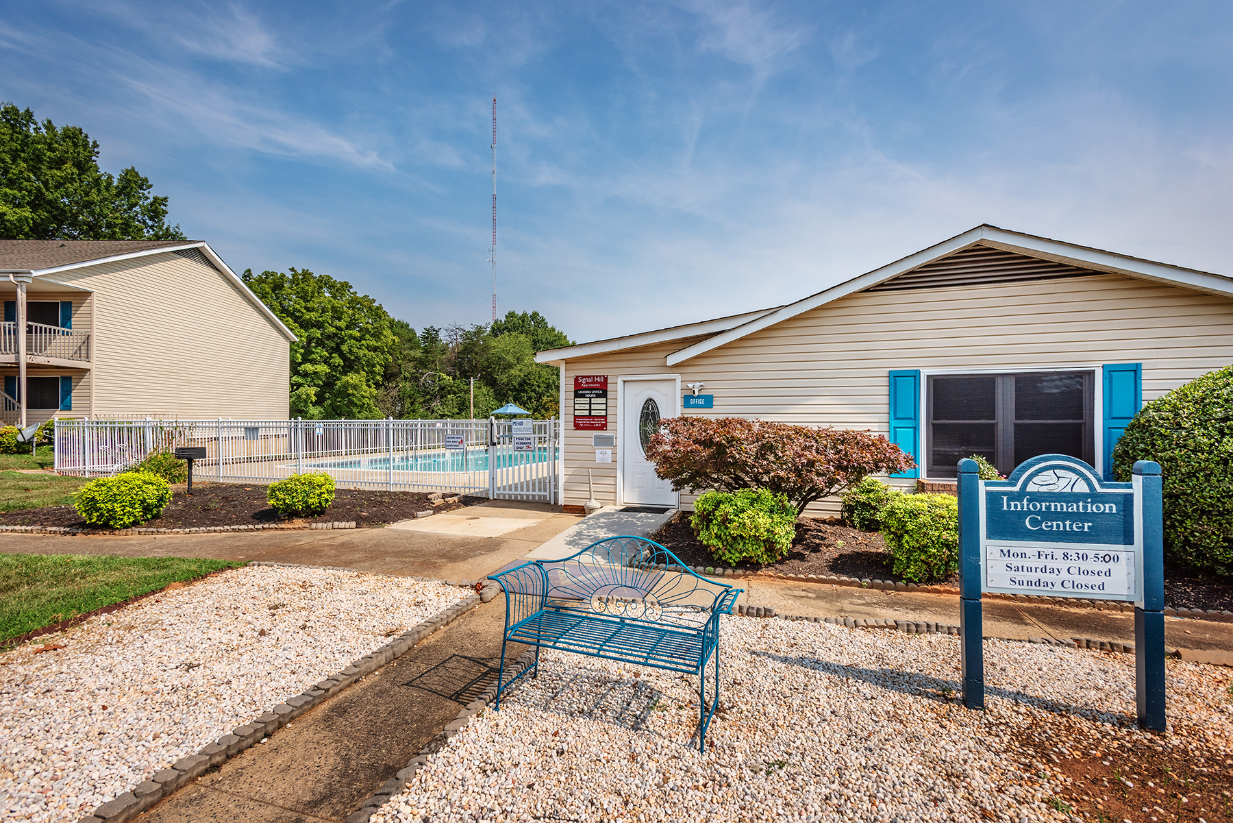 Signal Hill The Multifamily Advisory Group at Cushman & Wakefield